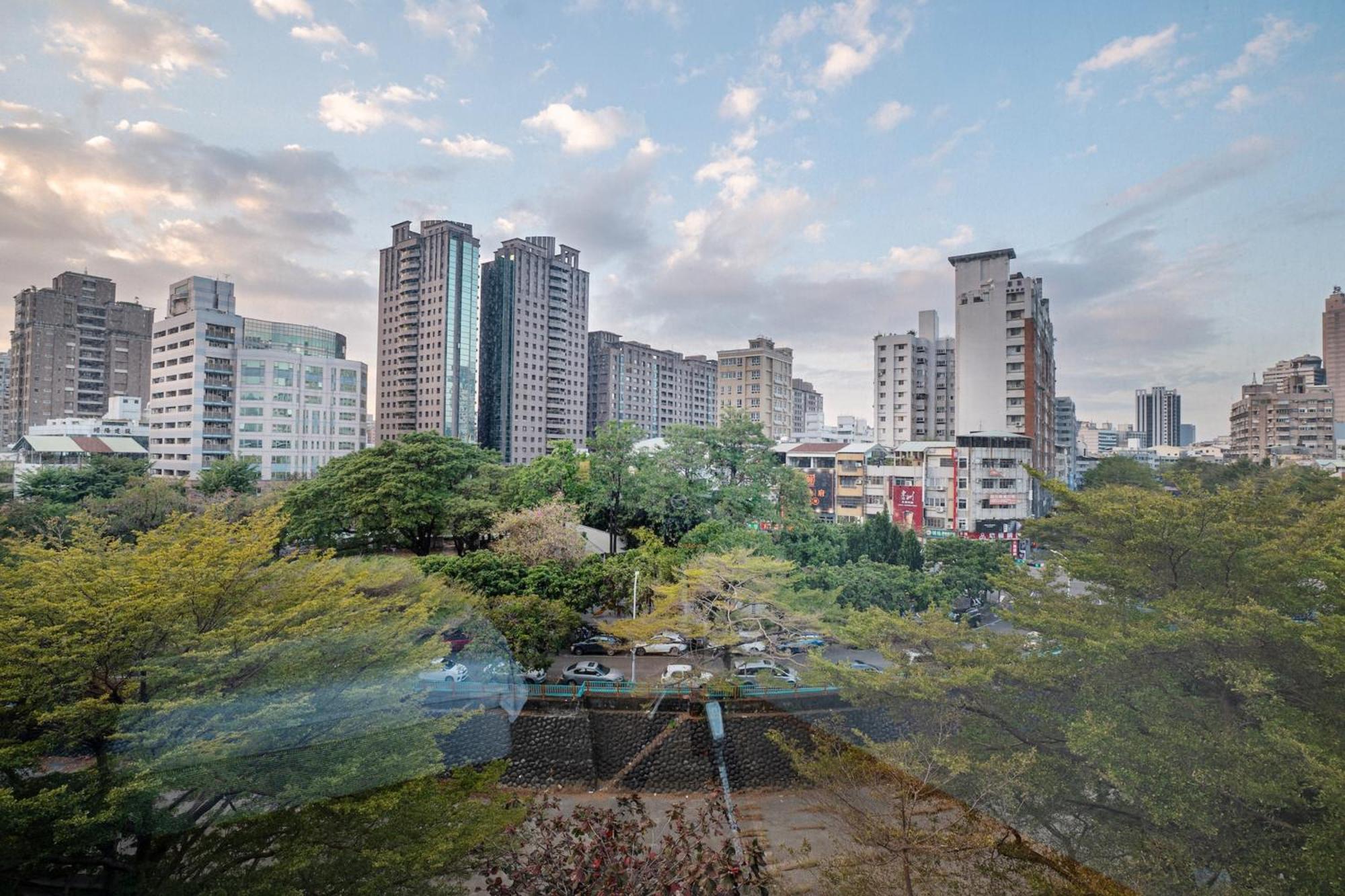 Hamilton Hotel Taichung Exteriör bild